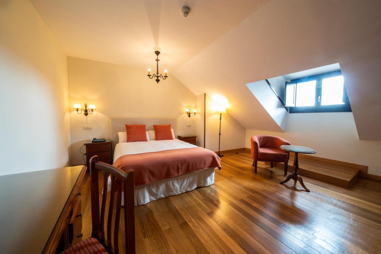 La Posada De Pradorey Ventosilla エクステリア 写真