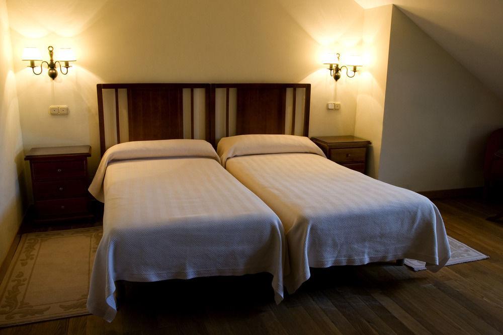 La Posada De Pradorey Ventosilla エクステリア 写真